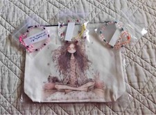 3 DRAWSTRING BRACELETS  BONUS CANVAS MAKE UP BAG 7" x 8 1/2"   NEW  USA