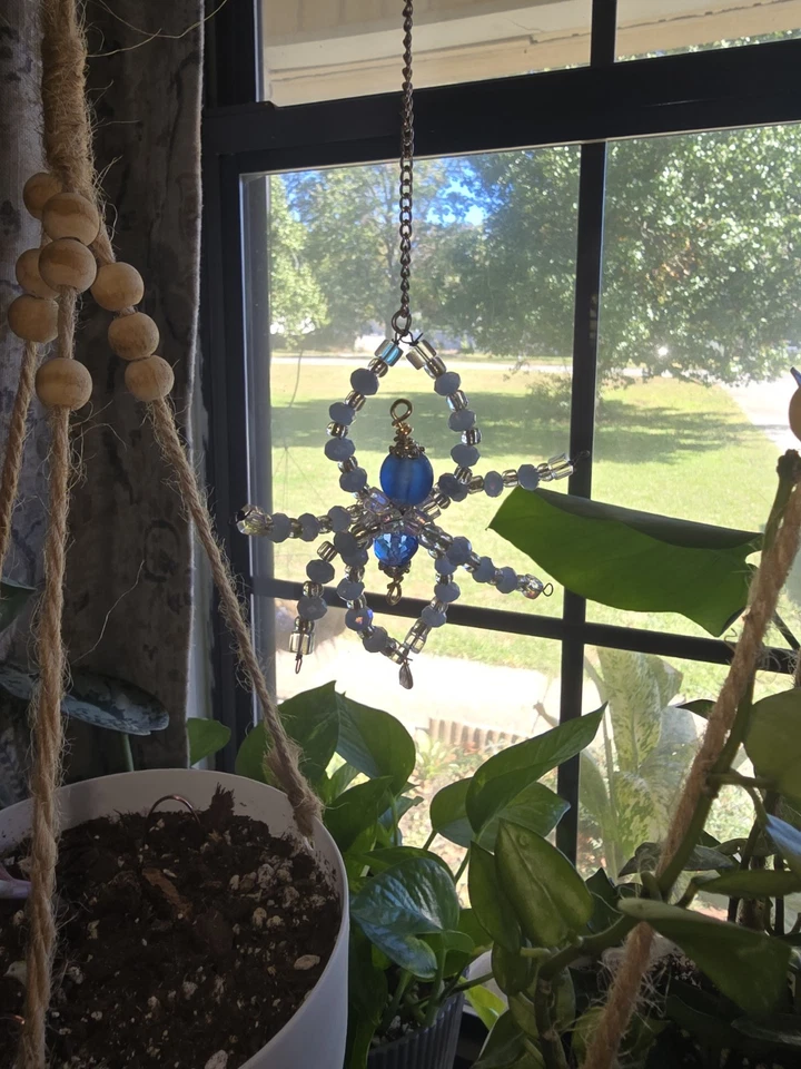 Colgante de ventana decorativo con cuentas araña atrapasol artesanal Foto 2 de 3