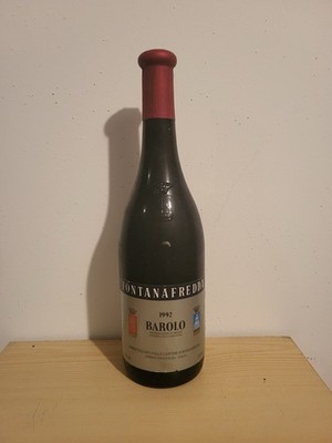 Wein Fontanafredda Barolo Rot 1992 13% 750 ml 