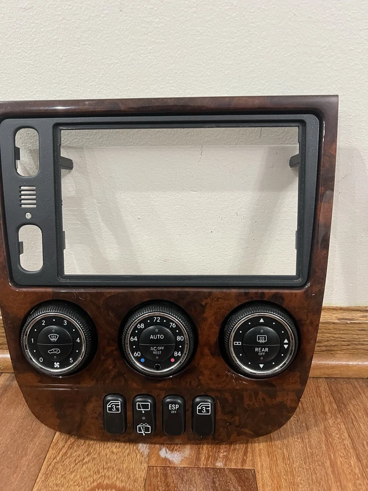 A1638202889 Mercedes Benz ML163 Center Console AC A/C Heater Switch Trim Assembl - Image 4 of 4