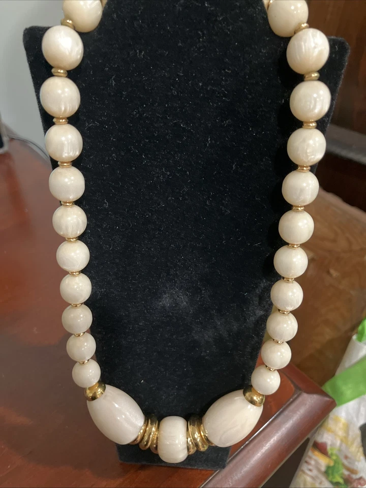 Hermoso collar Napier vintage Foto 4 de 4