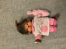 VINTAGE 1970s/80s Sekiguchi Monchhichi Girl Doll Pink Outfit Bow Thumb Sucking