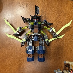 LEGO NINJAGO: Titan Mech Battle (70737)