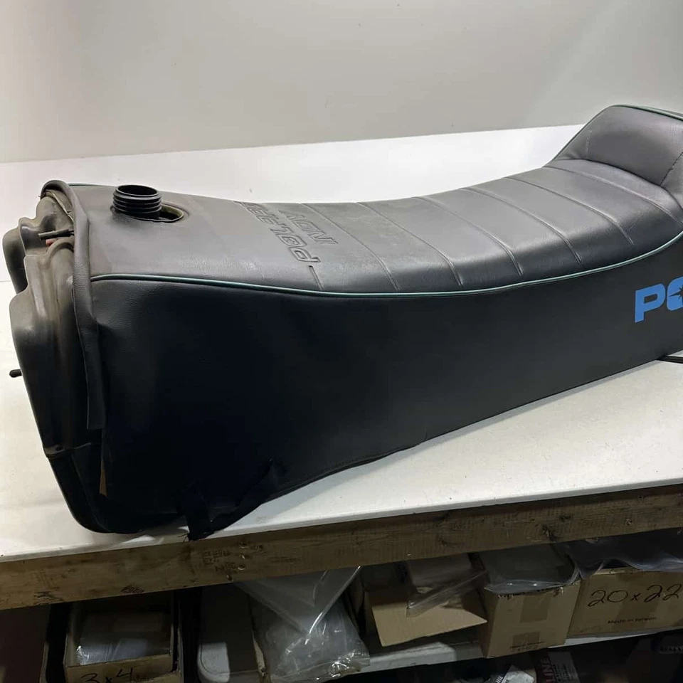 Seat Asm, Long-Blue Decal - 1996 POLARIS Sno Classic - Image 2 of 4