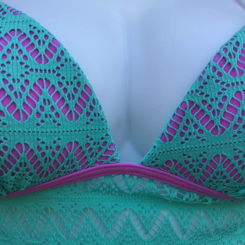 Hula Honey Junior Small Green/Purple Crochet Apron Tankini Swimsuit TOP S NWT - Picture 3 of 9