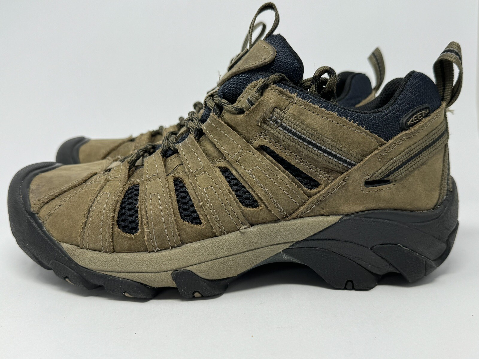 Scarpe da trekking Keen Brown Voyageur traspiranti basse in pelle da uomo taglia 8