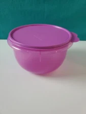 Tupperware Ultimate Mixing Bowl Flat Bottom 1.9L  / 8 Cup Purple New Ultimate Me