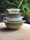 VINTAGE PYREX 1st Edition Spring Blossom Crazy Daisy Cinderella Mixing Bowl Set