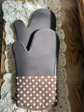BROWN Oven Mitt Gloves 500°F Heat Resistant for Heat Protection & Grip: 1 Pair