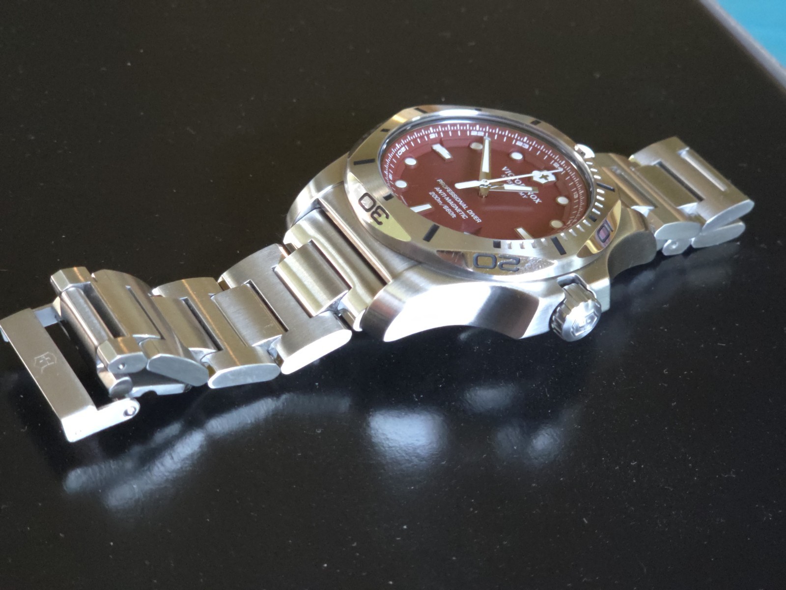 Victorinox Inox Pro Diver Red - 241783