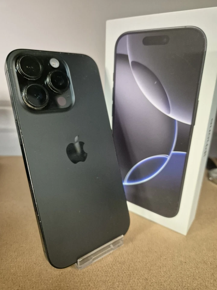 Apple iPhone 16 Pro 256GB Black Titanium Unlocked Smartphone - 90% BH Good Con - Image 3 of 4