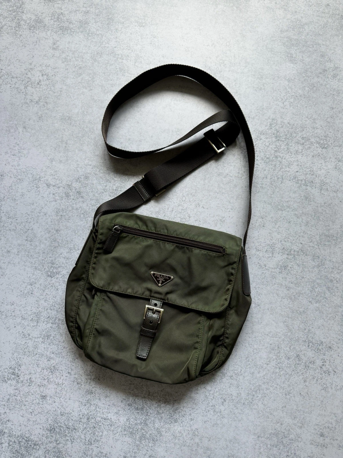 RARA BORSA MESSENGER A TRACOLLA PRADA NYLON VINTAGE ANNI 2000 VERDE CACHI UOMO LUSSO