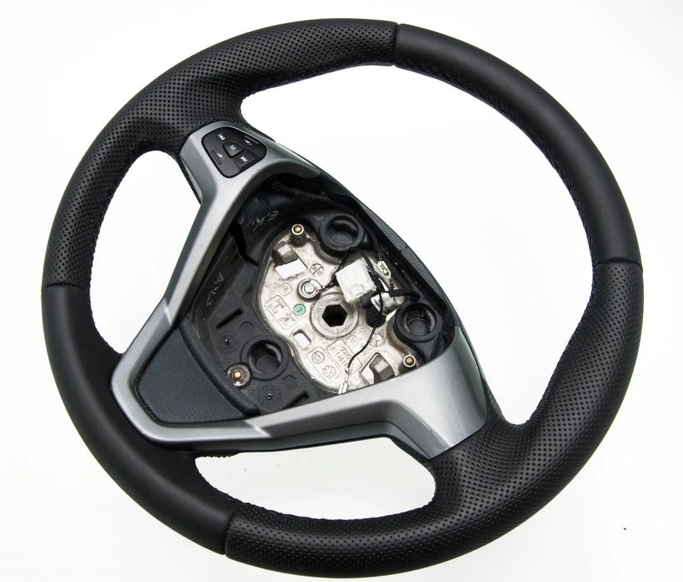 Lenkrad beziehen mit Leder für Ford Fiesta Bj. 2012-2017 McarStyling - Bild 4 von 4