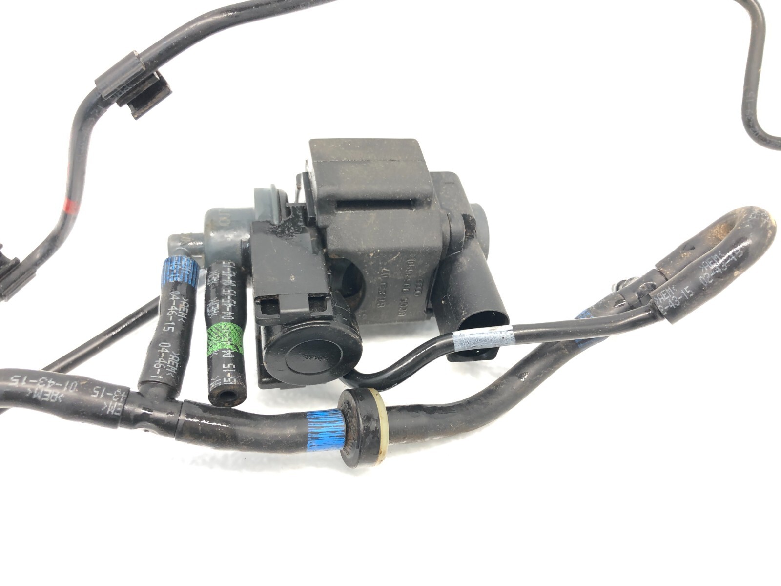 2014-2018 BENTLEY FLYING SPUR 4.0L V8 TURBO BOOST SOLENOID VALVE W/ HOSE LINE OE