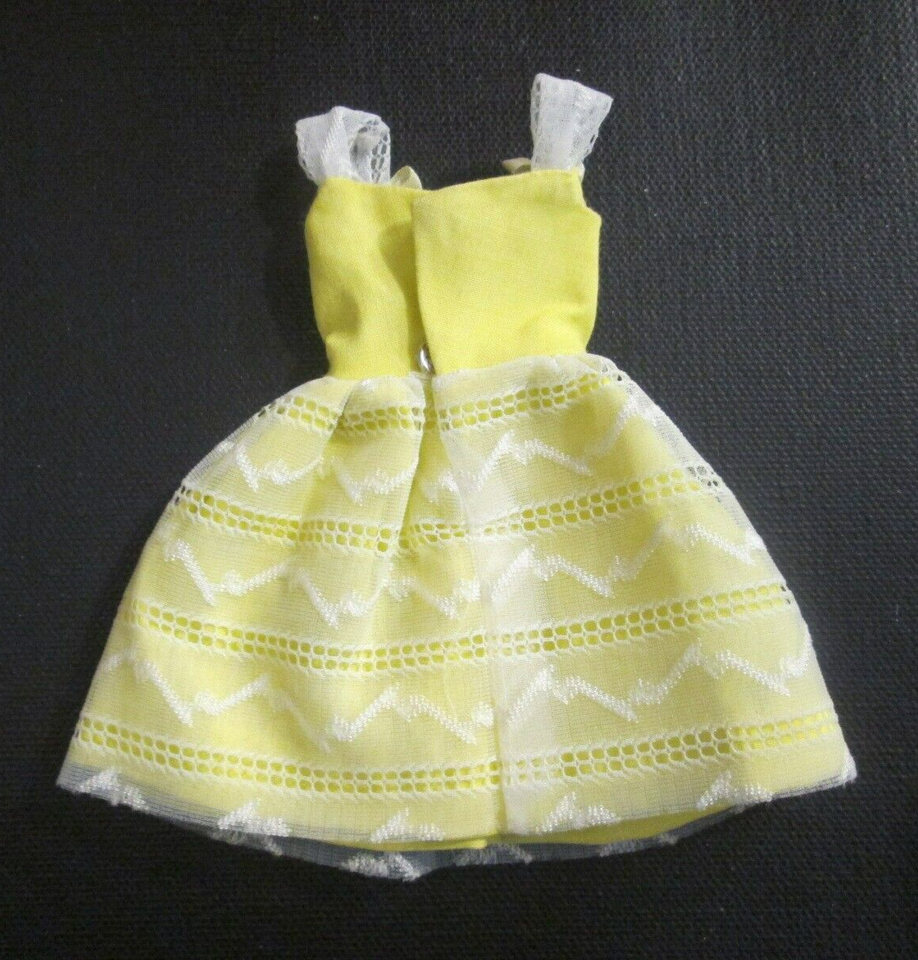Vintage Barbie SKIPPER 1904 Flower Girl Yellow Dress VGC eBay