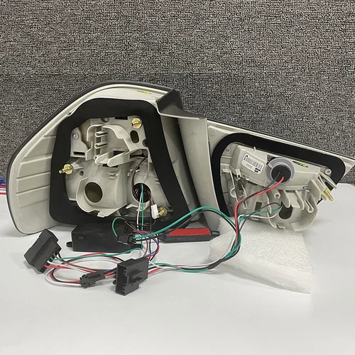 Smoked LED L+R Tail Light Rear Brake Lamp For 2009-2012 4-DOOR BMW 3 Series E90 - Picture 9 of 9