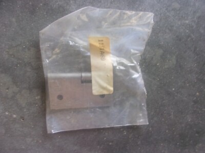 MCMASTER-CARR 1151A69 Surface-Mount Lift-Off Hinges with Holes