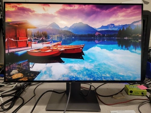 Dell U2720Q 27" Black Monitor LED LCD IPS 3840 x 2160 w/ Stand | M904