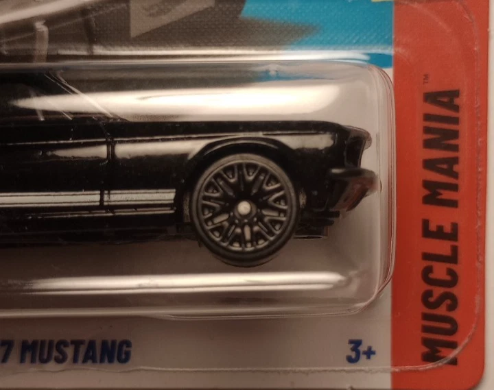 Hot Wheels 2025 ’67 Ford Mustang – Factory Error Front Wheel - Negotiable price - Immagine 2 di 4