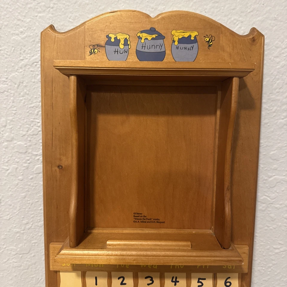 Calendario Perpetuo Disney Winnie the Pooh/con azulejos de madera ¡Leer! Foto 3 de 4