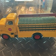 ERTL 1953 Coca-Cola Coke Brand Die Cast Metal Bank Original Packaging Pre owned