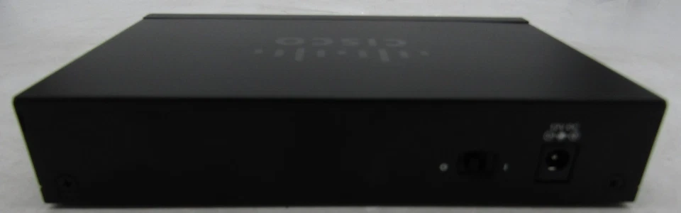 Cisco Switch SG110D-08 8-Port Gigabit Switch - Image 2 of 3