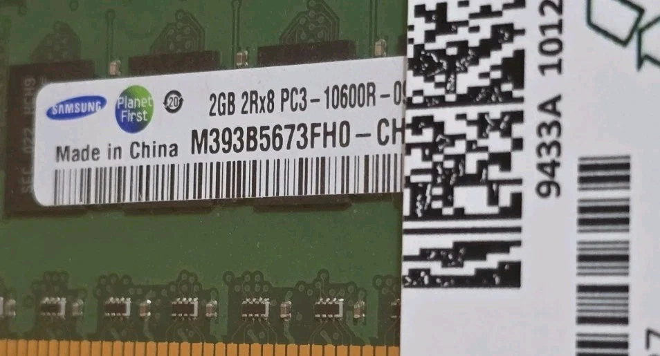 4 Samsung M393B5170FH0-CH9 A-Tech Equivalent 2GB 2Rx8 PC3 10600R Memory RAM - Image 2 of 2