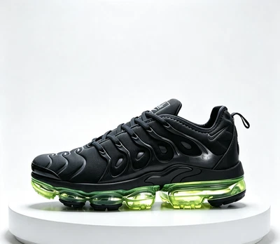 Preços baixos em Nike Air VaporMax Plus Low Triple Black | eBay