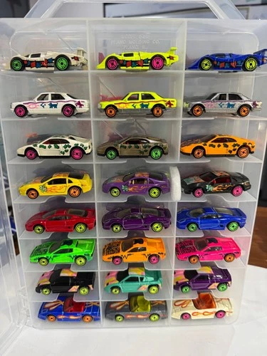 Vintage Hot Wheels 90's Revealers set + Nissan+CASE all Loose Lot Mint