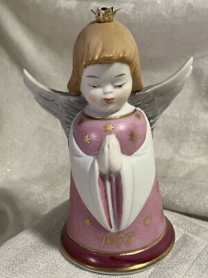 Vintage Kaiser Porzellan Angel 1977 Christmas Ornament Bell 1st Edition 
