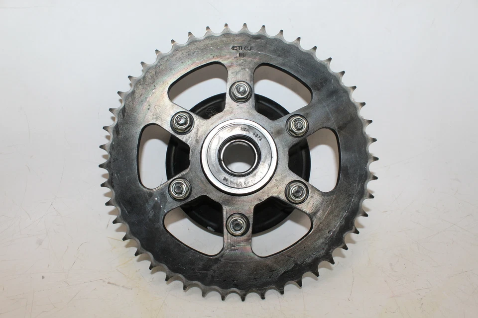 Piñón trasero Ktm 390 RC 2015 con juego de amortiguadores de buje Foto 2 de 4