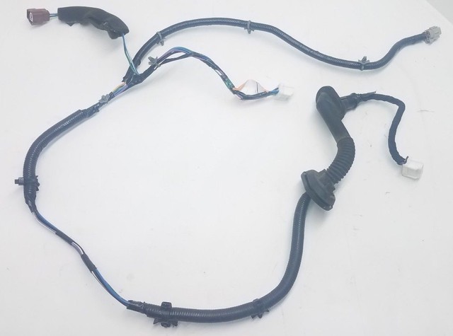 2002 2003 2004 Nissan Altima Passenger Right REAR Door Wiring Harness