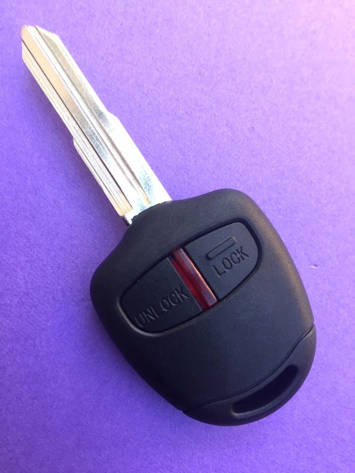 Complete remote Car Key Mitsubishi Triton Remote key Transponder Type1 mit846 eBay