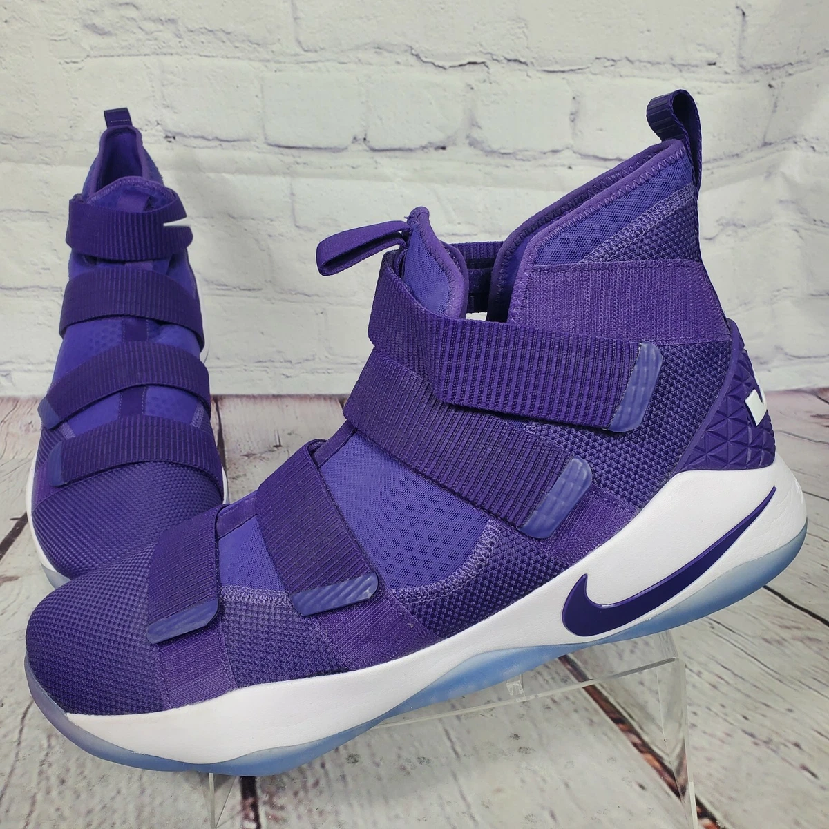 Purple lebron sales soldier 11