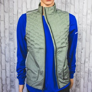 nike reflective gilet