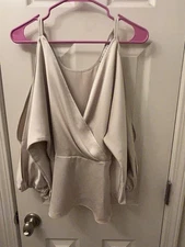 trina turk Oyster Cold Shoulder Top XL