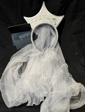 Diadema velo corona blanca Disney Loungefly 2023 tema de boda feliz para siempre
