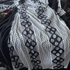 Women’s Black & White Geometric Maxi Dress L Round Neck Sleeveless Pull-On