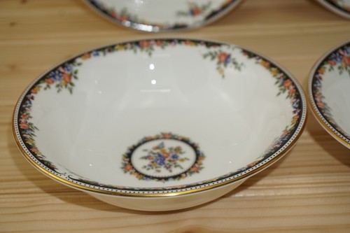Wedgwood Osborne (4) Cereal Bowls, 6 1/8" (G42)FS - Picture 5 of 12