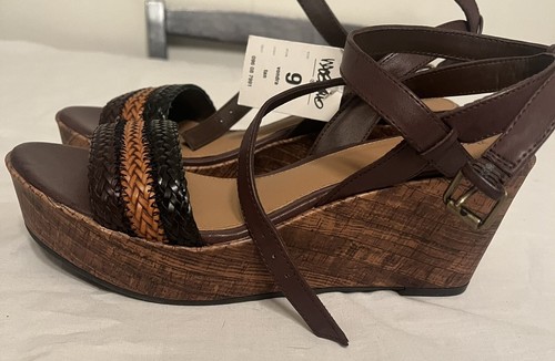 Women’s Mossimo VONDRA Woven Brown Tan Black Wedge Platform Summer Sandal Size 9 - Picture 4 of 6