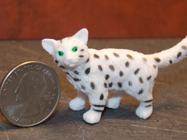 Dollhouse Miniature Pet Cat Animals 1:12 one inch scale C38 Dollys Gallery