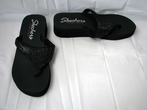 skechers yoga foam sandals white