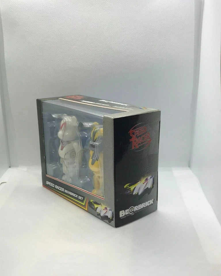 Bearbrick Speed Racer Set LE MEDICOM TOY EXHIBITION 2008 100% Sellado Foto 2 de 3