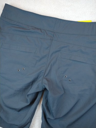 NWT Free Country Womens Bermuda Shorts Lg Quick Dry Drawstring Zip Pockets Gray - Picture 9 of 9