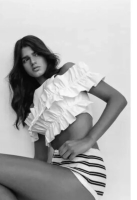 Crop Top Noir Et Blanc New Look - Taille 8 - Manches Courtes - Neuf Avec étiquettes