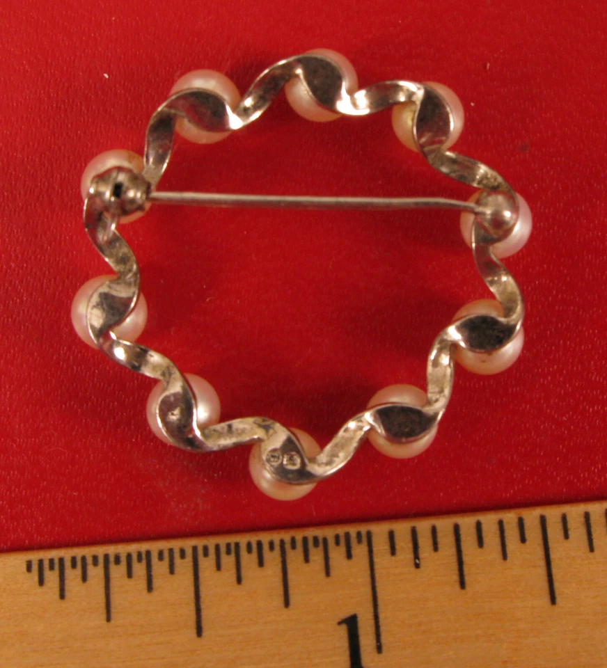 КРАСИВАЯ ДИЗАЙНЕРСКАЯ ЯПОНСКАЯ ИЗЫСКАННАЯ ЖЕМЧУЖНАЯ БРОШЬ НА БУЛАВКЕ ИЗ ЧИСТОГО СЕРЕБРА MIKIMOTO РЕДКАЯ - Изображение 2 из 2