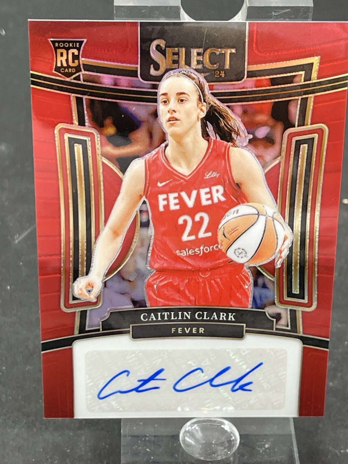 CAITLIN CLARK RC 2024 PANINI Prizim Select WNBA  SG-CC SIGNATURES Auto RED 31/99 view 2