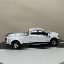 Greenlight Dually Drivers 2018 Ford F-350 Lariat Crew Cab Pickup Truck White Nm