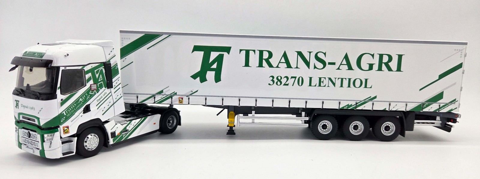 Camion Eligor Renault T High 2023 Trans-Agri 1/43 diorama routier