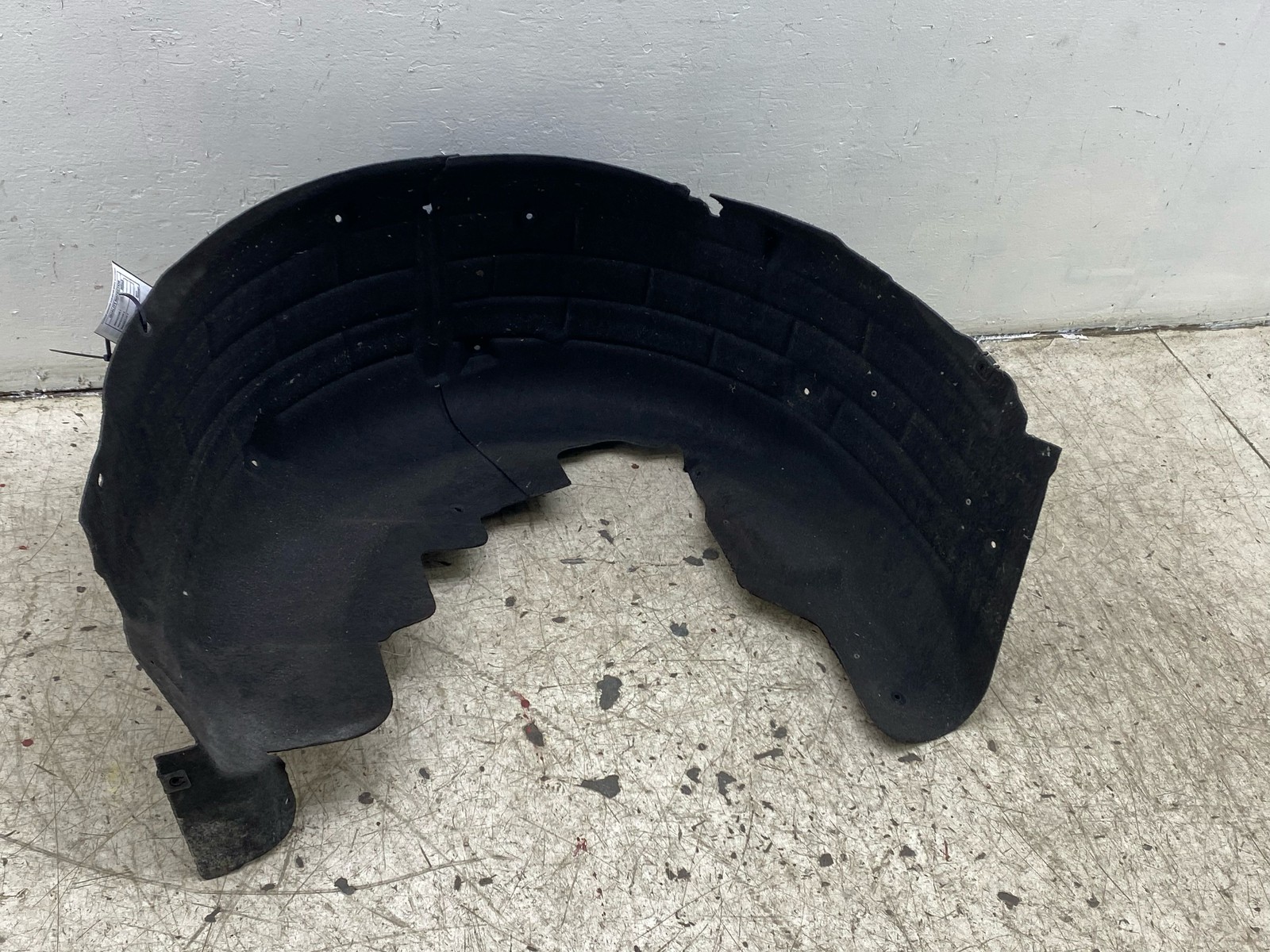 2019-2023 ASTON MARTIN VANTAGE OEM REAR LEFT INNER FENDER LINER COVER